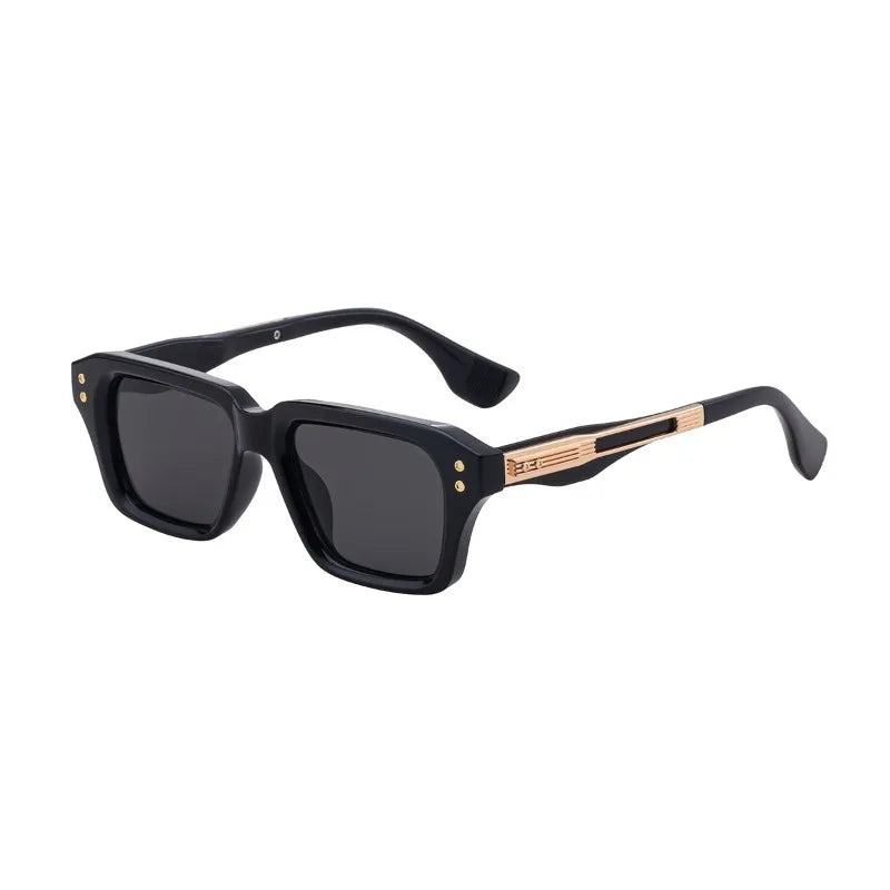 2026 Fashion Square Sunglasses Men Vintage Rivet Sun Glasses Women Brand Designer Eyeglasses Driving Eyewear Hombre Lunette