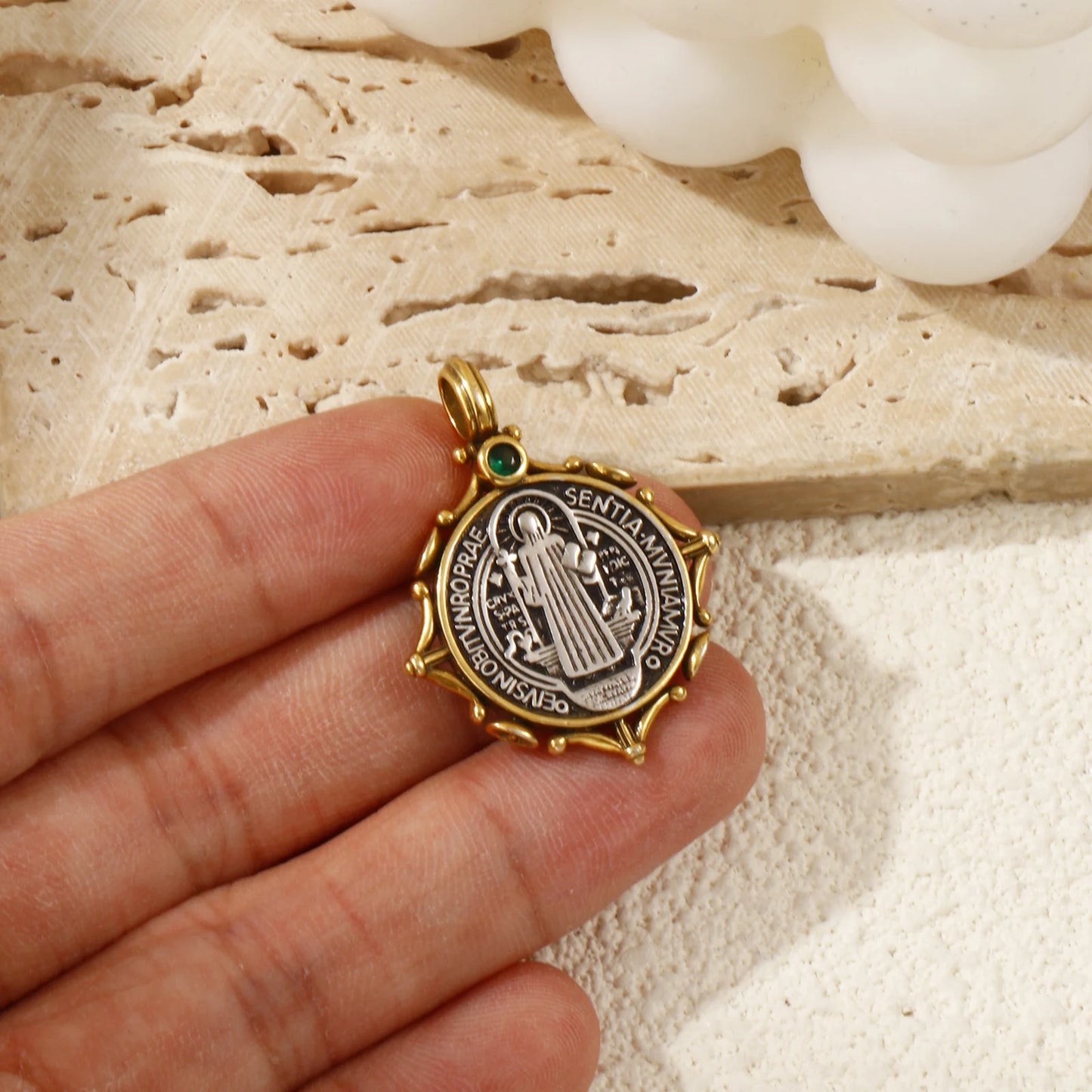 1 PC Brass Religious Pendants Antique Silver Color Antique Bronze Two Tone St. Benedict Medal Double Sided Pendant 3.2cm x 2.6cm