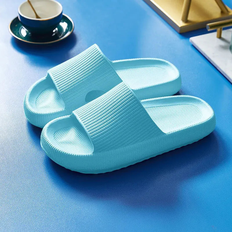 EVA Thick Sole 4cm Beach Slippers Cloud-Like Comfort Home Use Couple Height Increasing Indoor Solid Color Summer Sandals